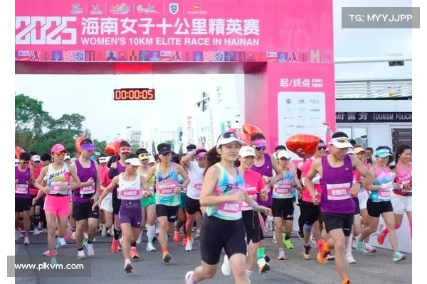 椰风海韵伴征程 ——2025 陵水半程马拉松激情开跑 椰风海韵伴征程 ——2025 陵水半程马拉松激情开跑